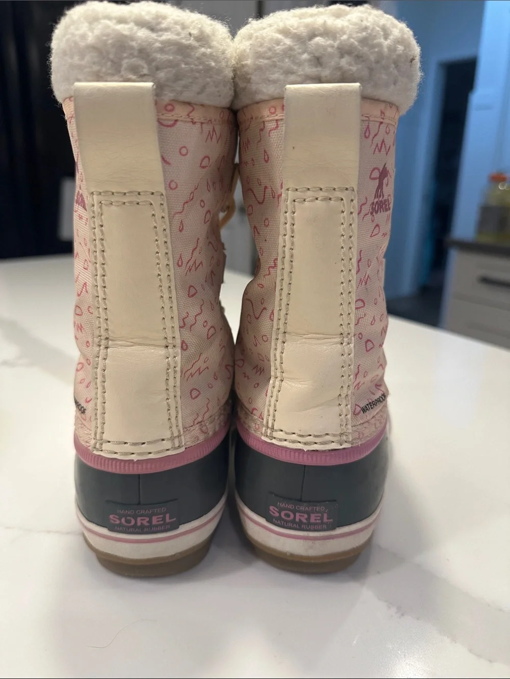 Sorel Kids Pink, Cream and Gray Winter Snow Boots. Little Girls Size 1 US.